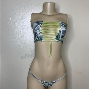 Exotic dancewear skirt set